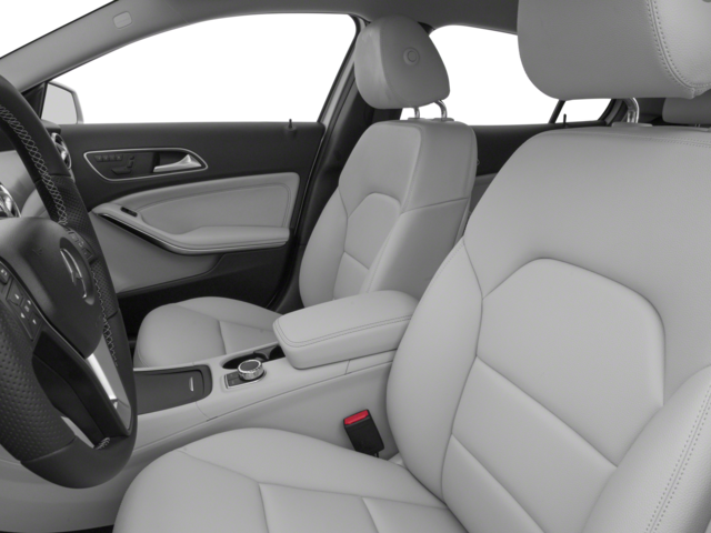 2016 Mercedes Benz GLA 250 photo 4