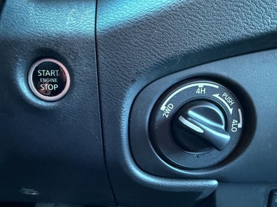 2024 Nissan Frontier SV