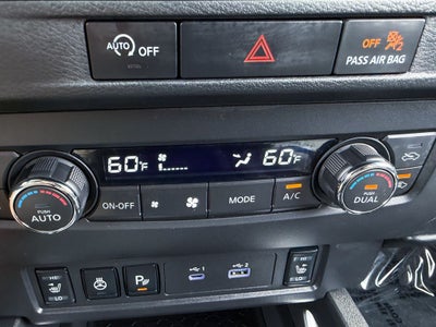 2024 Nissan Frontier SV