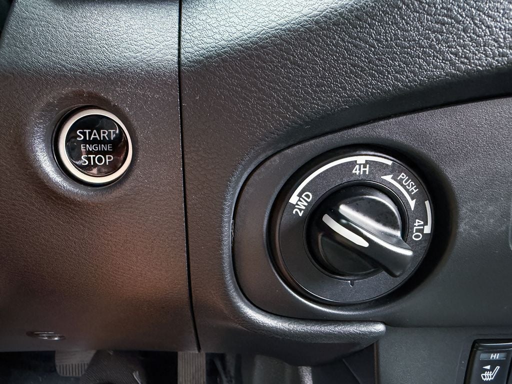 2024 Nissan Frontier SV