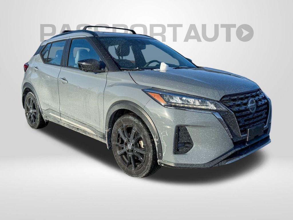 2021 Nissan Kicks SR