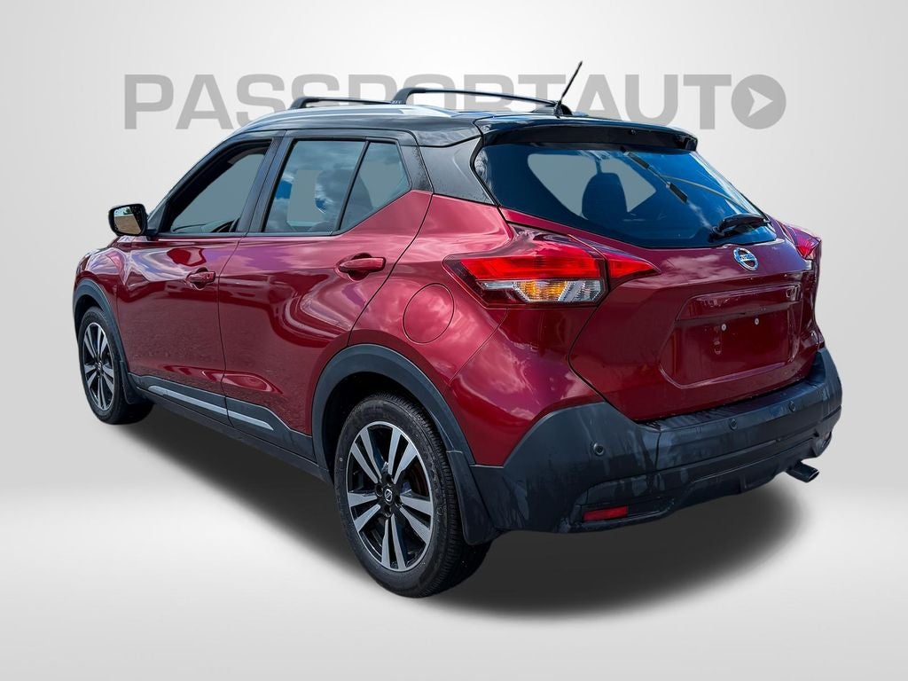 2020 Nissan Kicks SR