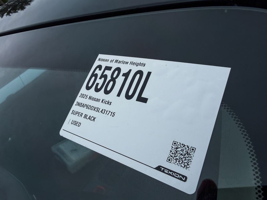 2025 Nissan Kicks SR