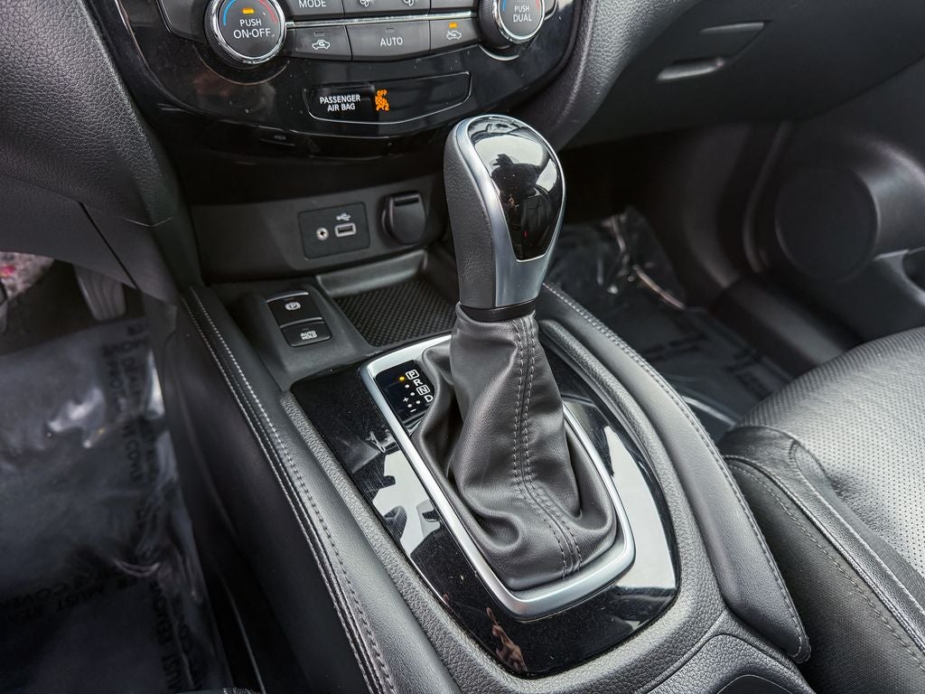 2020 Nissan Rogue SL