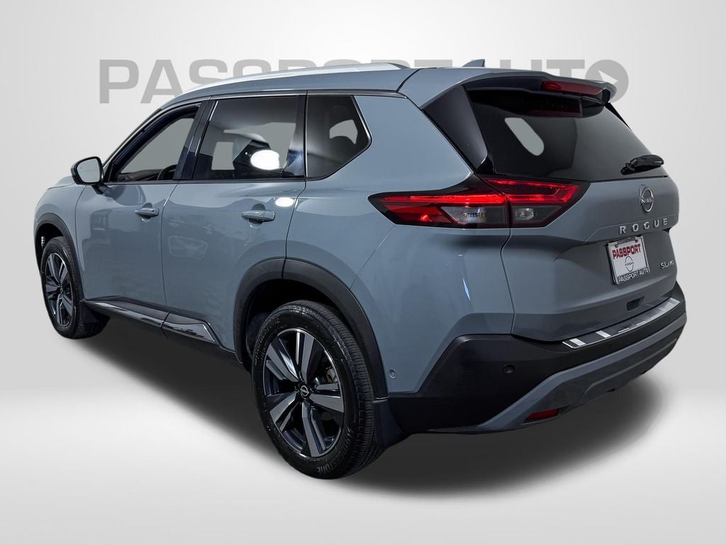 2022 Nissan Rogue SL