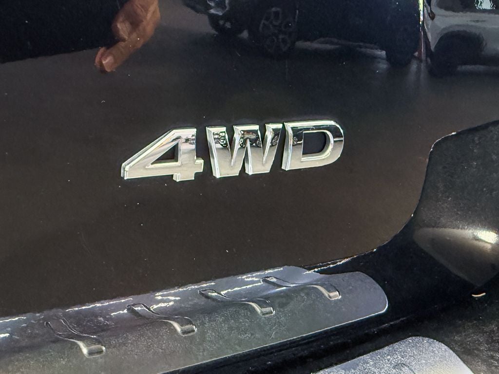 2020 Nissan Pathfinder S