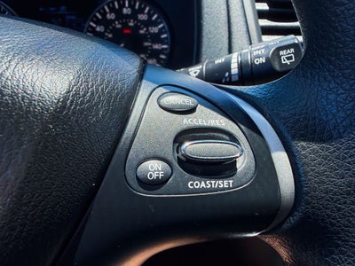 2020 Nissan Pathfinder S