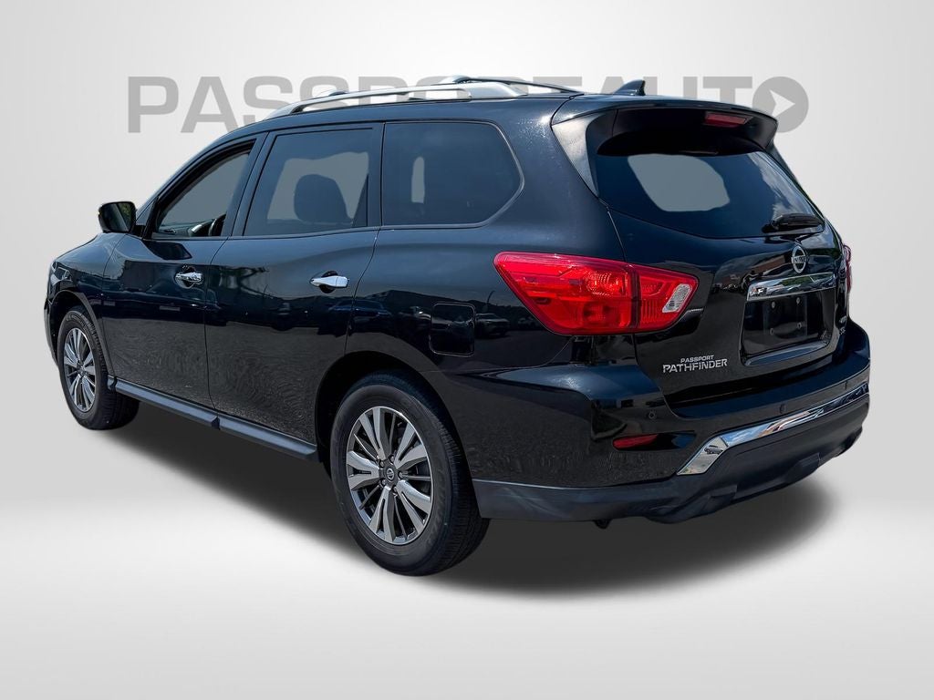 2019 Nissan Pathfinder SL