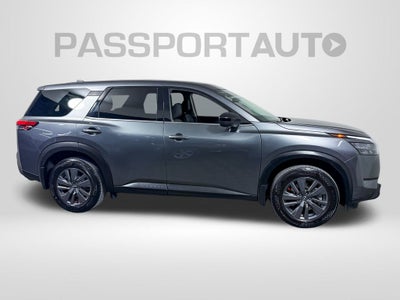 2024 Nissan Pathfinder S
