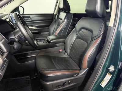 2024 Nissan Pathfinder Platinum