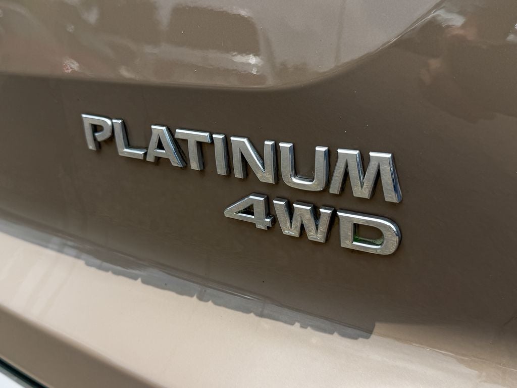 2023 Nissan Pathfinder Platinum