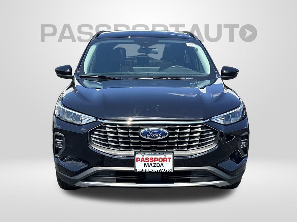 2025 Ford Escape Plug-In Hybrid Base
