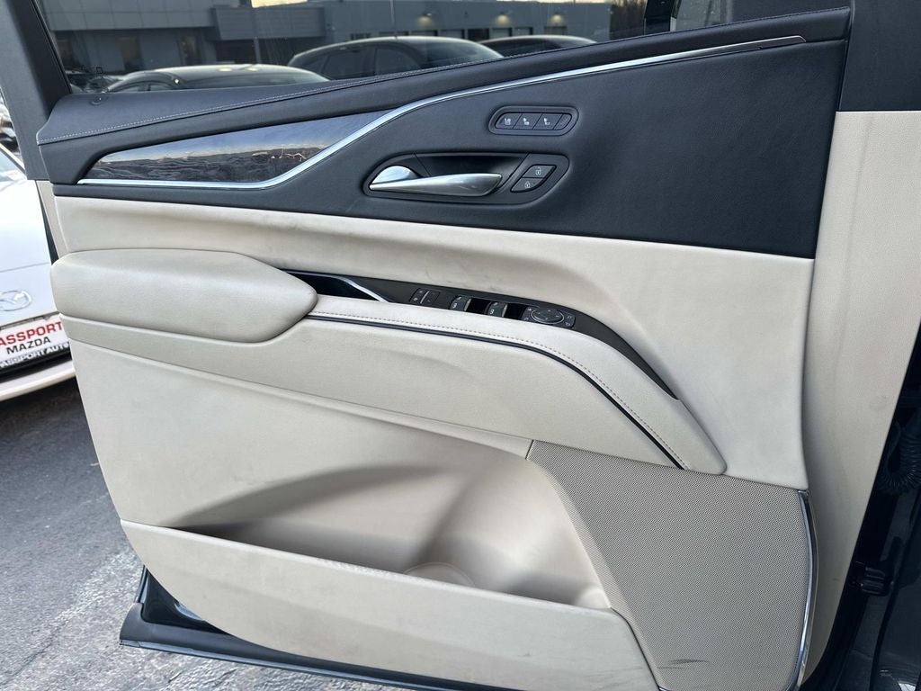 2022 Cadillac Escalade Premium Luxury