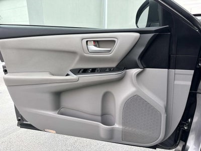 2016 Toyota Camry XLE