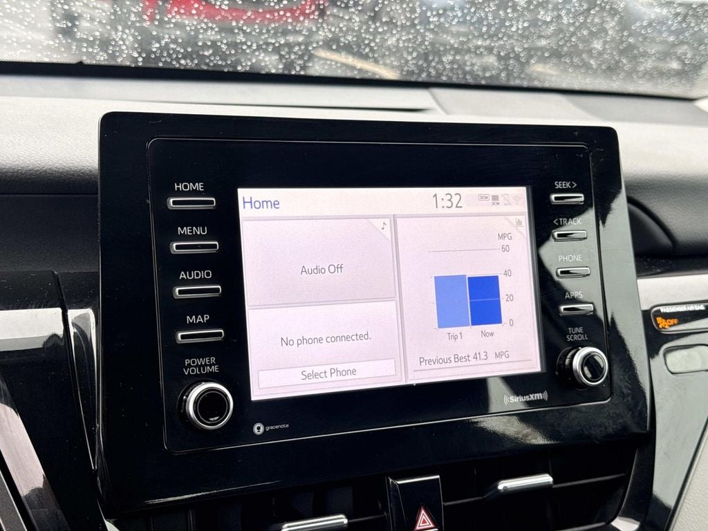 2023 Toyota Camry Hybrid LE