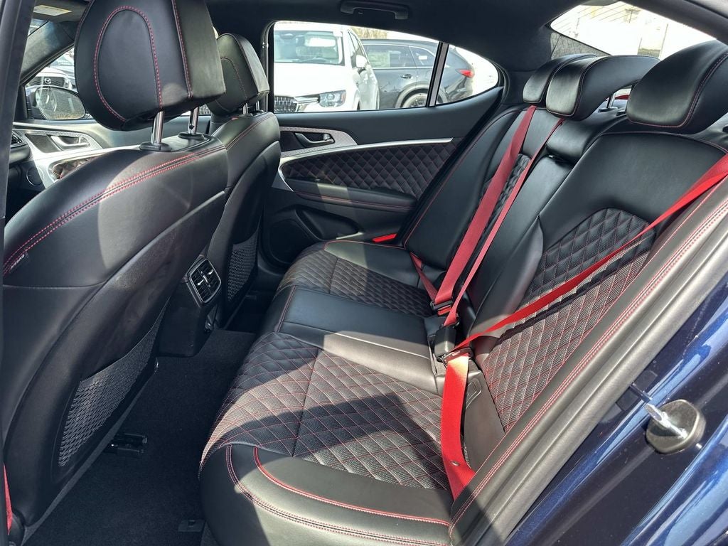 2023 Genesis G70 3.3T Sport Prestige Package (04)