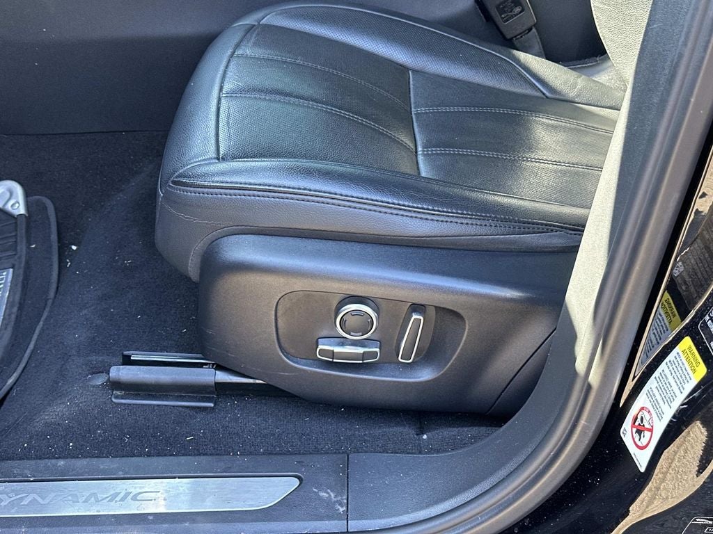 2022 Land Rover Range Rover Evoque Dynamic