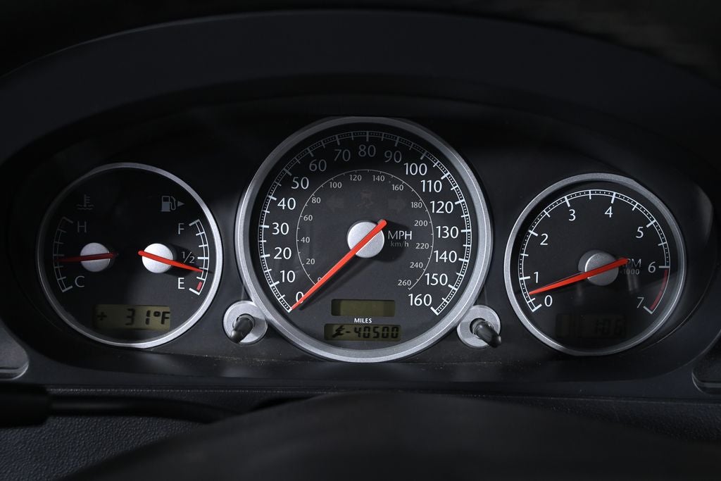 2005 Chrysler Crossfire Base