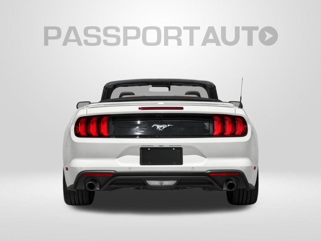 2022 Ford Mustang EcoBoost