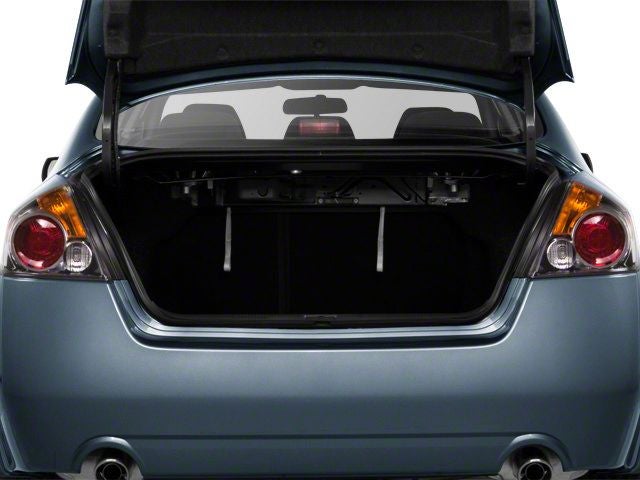2010 Nissan Altima 3.5 SR