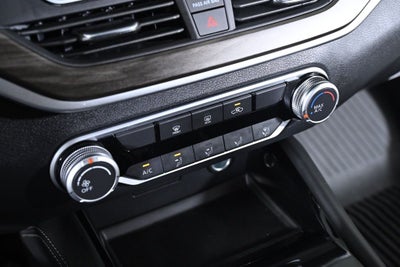 2023 Nissan Altima 2.5 SV Nissan Certified