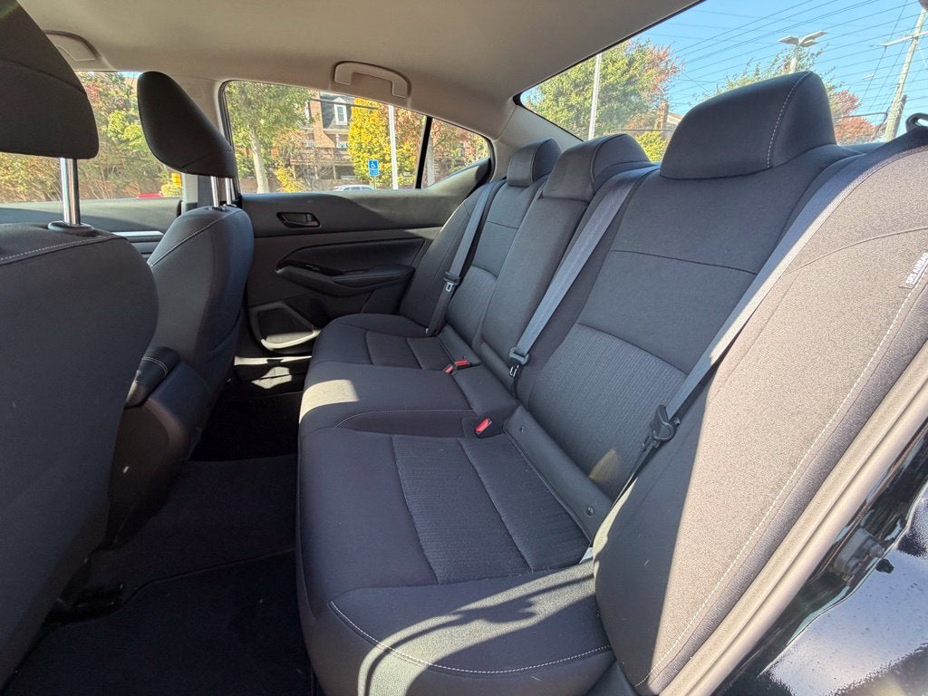 2023 Nissan Altima 2.5 SV Nissan Certified