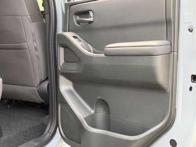 2027 Nissan Frontier SV