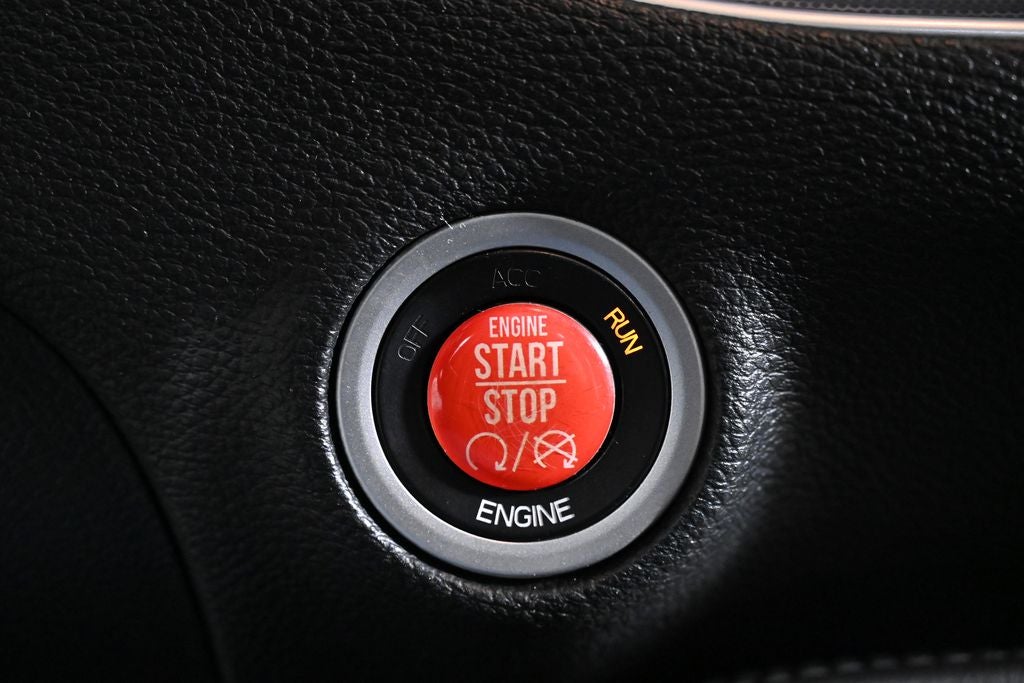 2016 Dodge Challenger SXT Plus