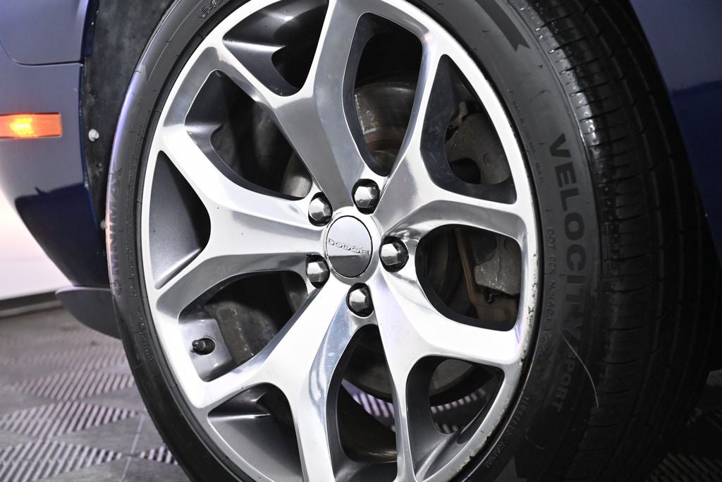 2016 Dodge Challenger SXT Plus