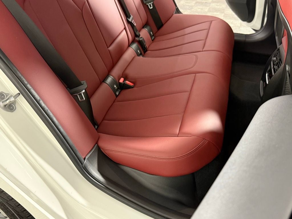 2023 BMW 3 Series 330e xDrive