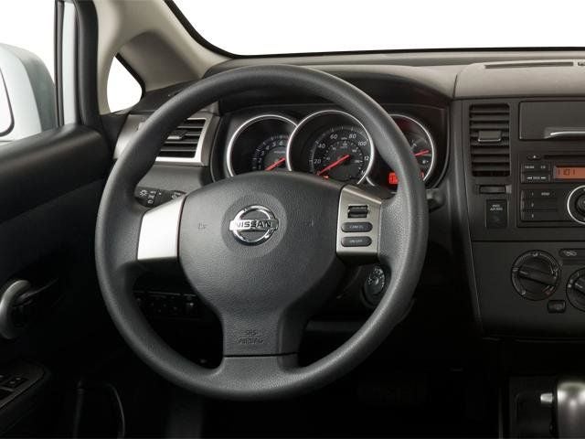 2012 Nissan Versa 1.8 SL