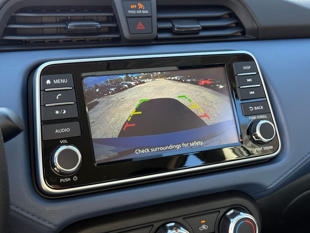 2025 Nissan Versa 1.6 SV