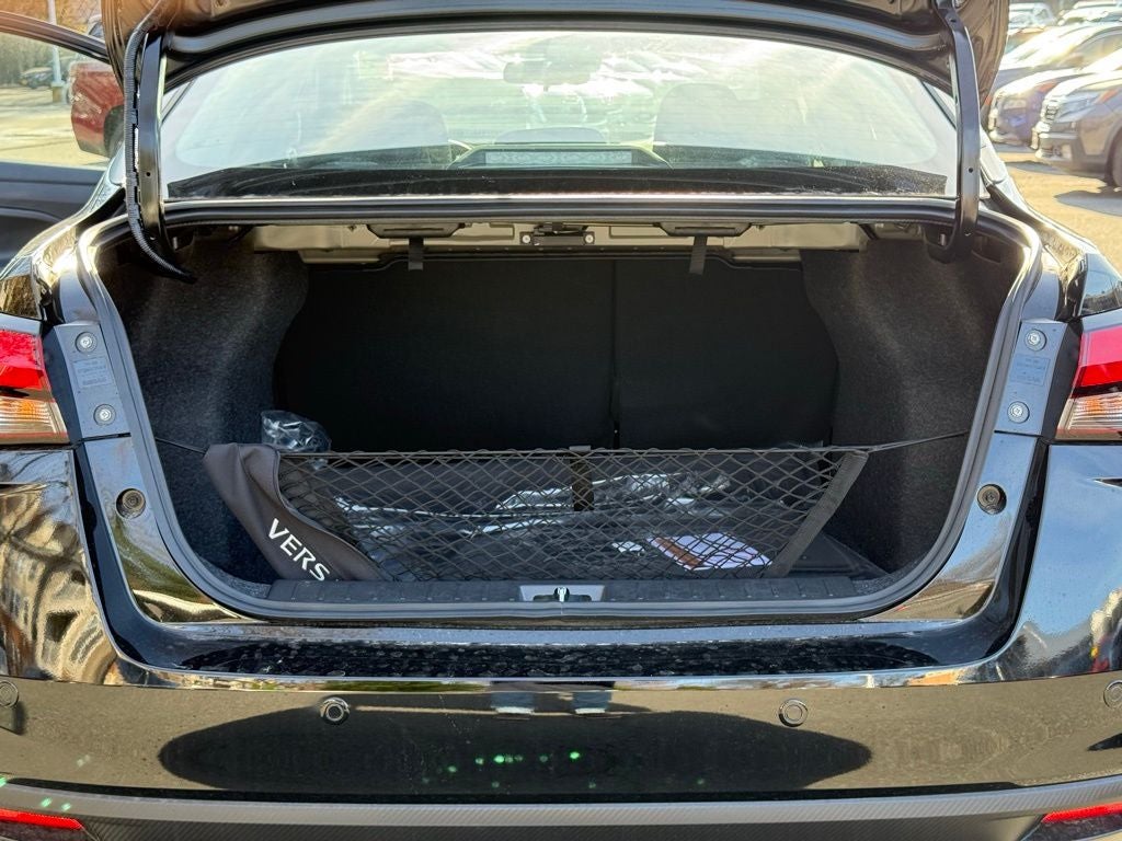 2025 Nissan Versa 1.6 SV