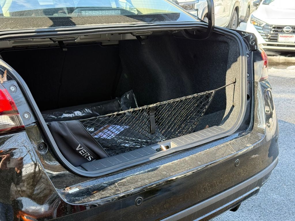 2025 Nissan Versa 1.6 SR