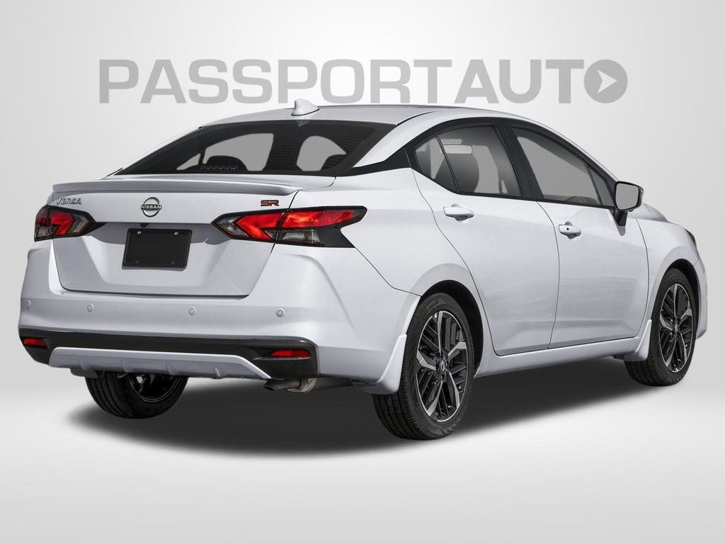 2025 Nissan Versa 1.6 SR