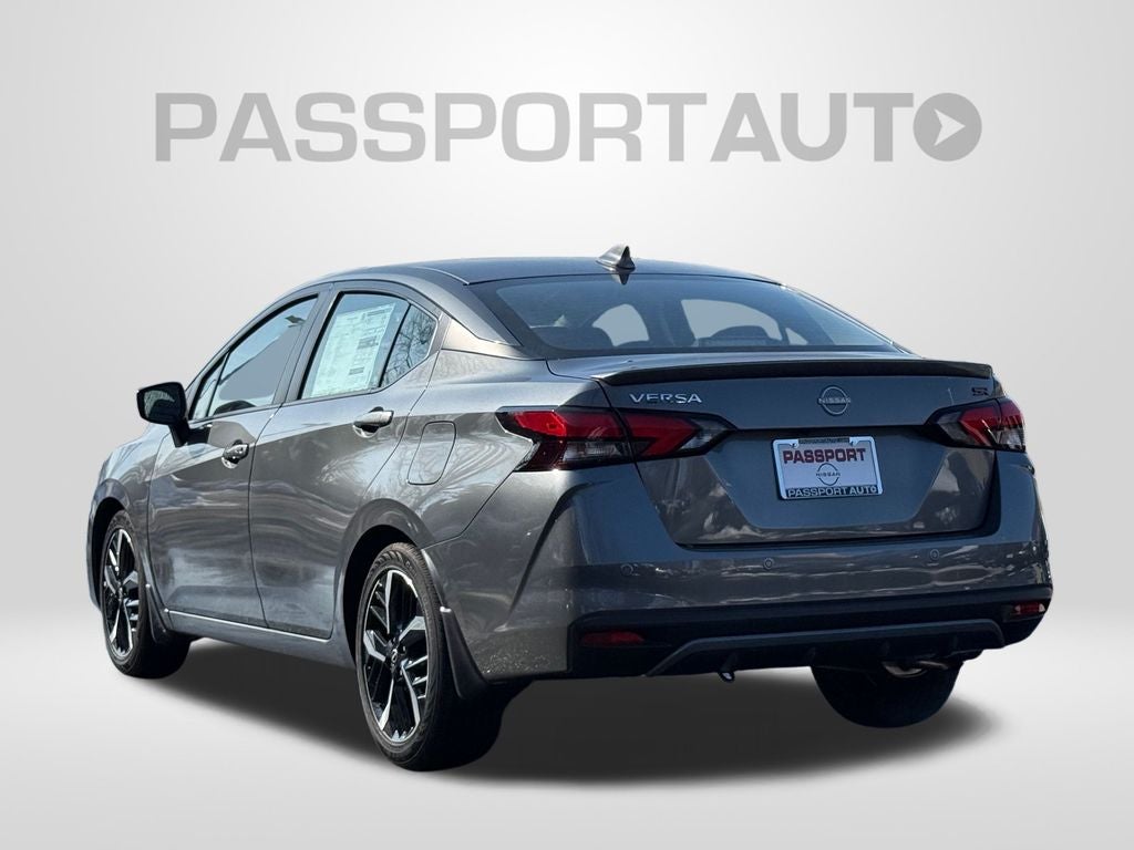 2025 Nissan Versa 1.6 SR