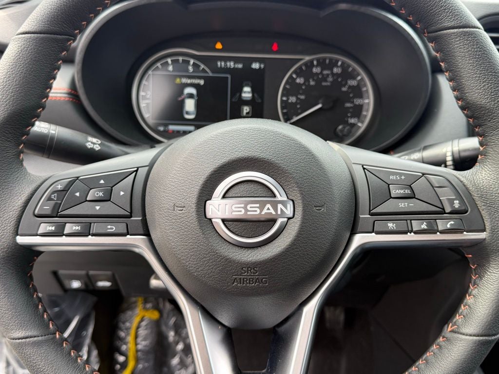 2025 Nissan Versa 1.6 SR