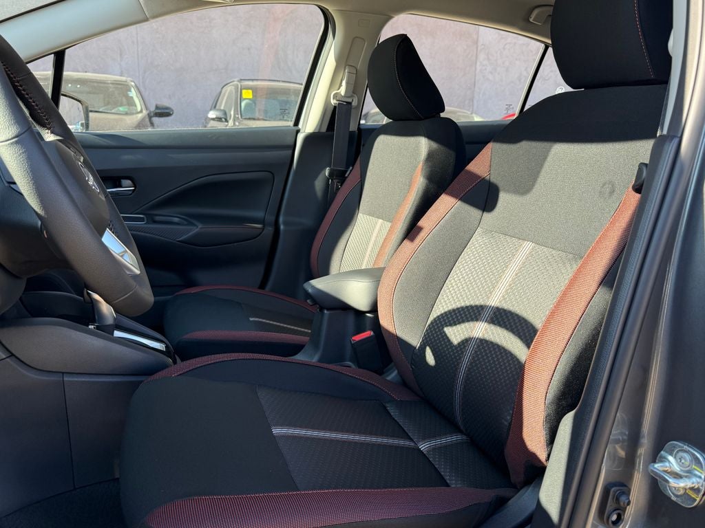 2025 Nissan Versa 1.6 SR