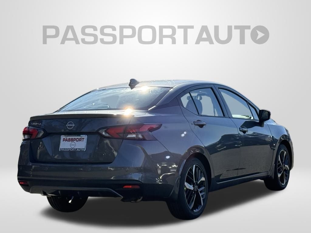2025 Nissan Versa 1.6 SR