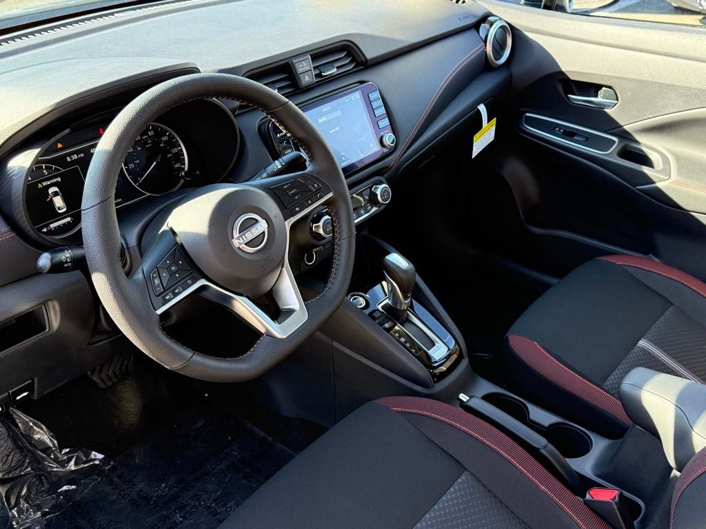 2025 Nissan Versa 1.6 SR