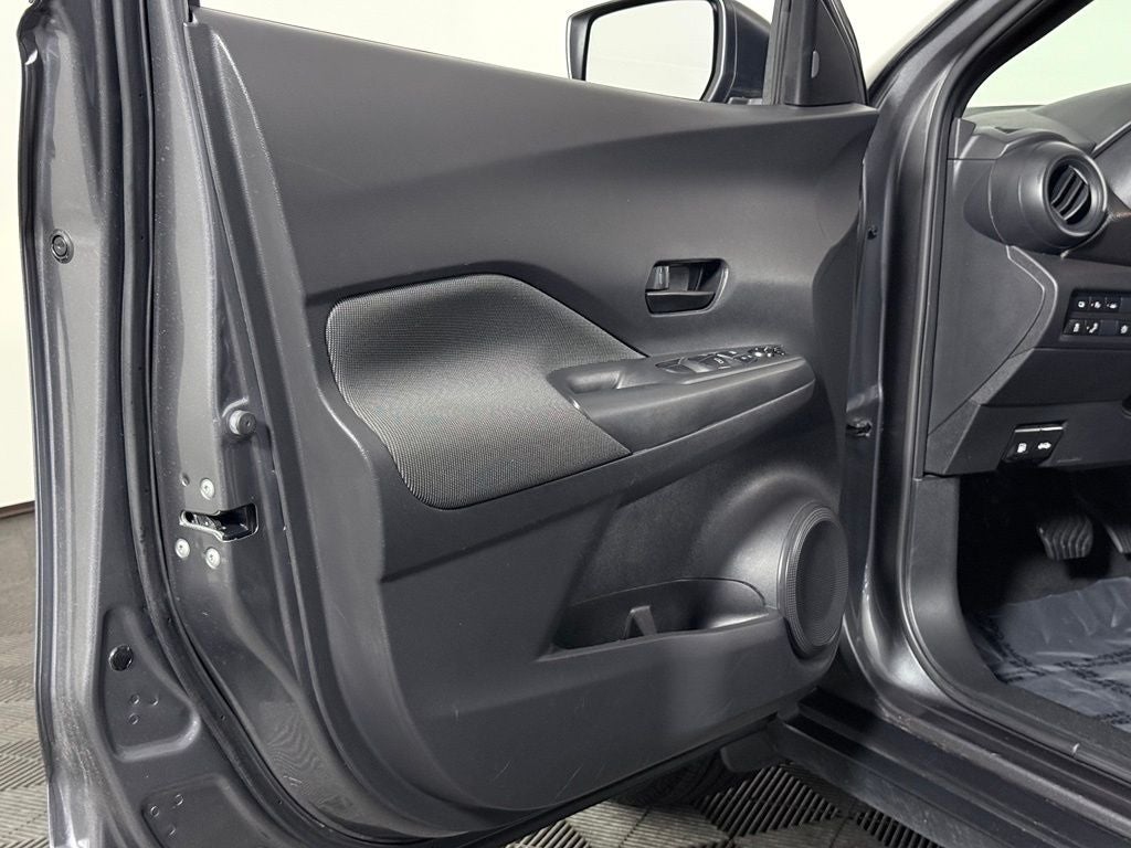 2020 Nissan Kicks S Nissan Certified