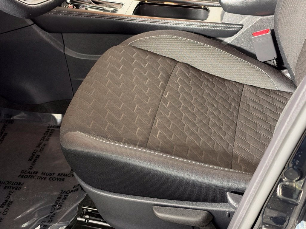 2024 Nissan Kicks SV Nissan Certified