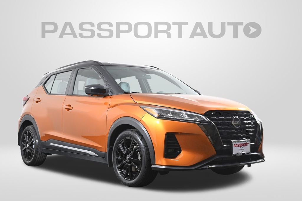 2021 Nissan Kicks SR