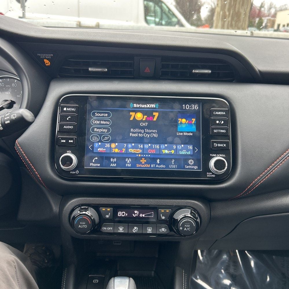 2023 Nissan Kicks SR