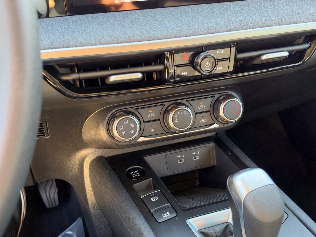 2027 Nissan Kicks S