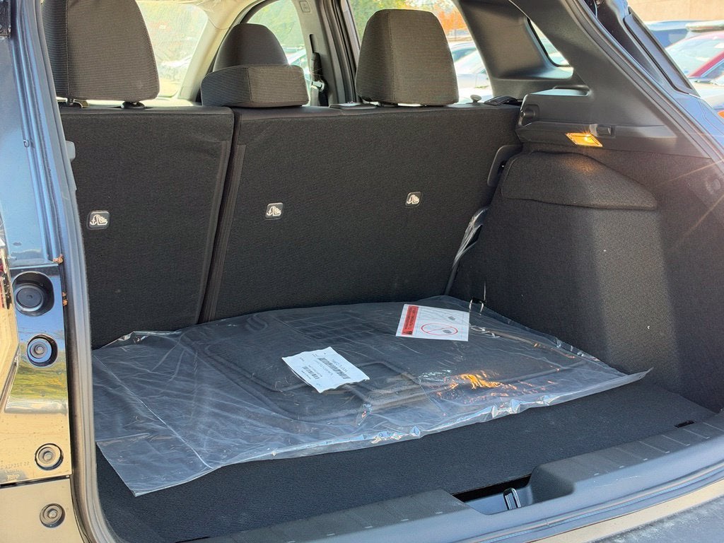 2027 Nissan Kicks S