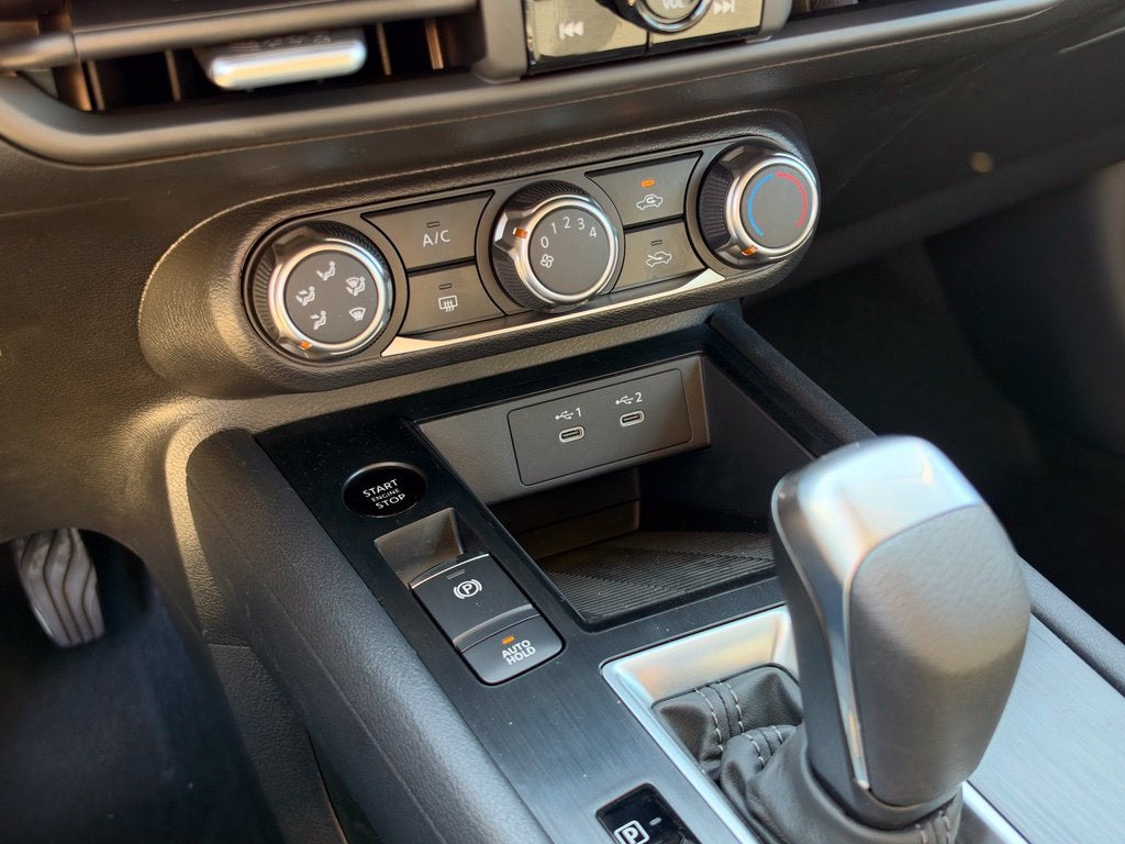 2027 Nissan Kicks S