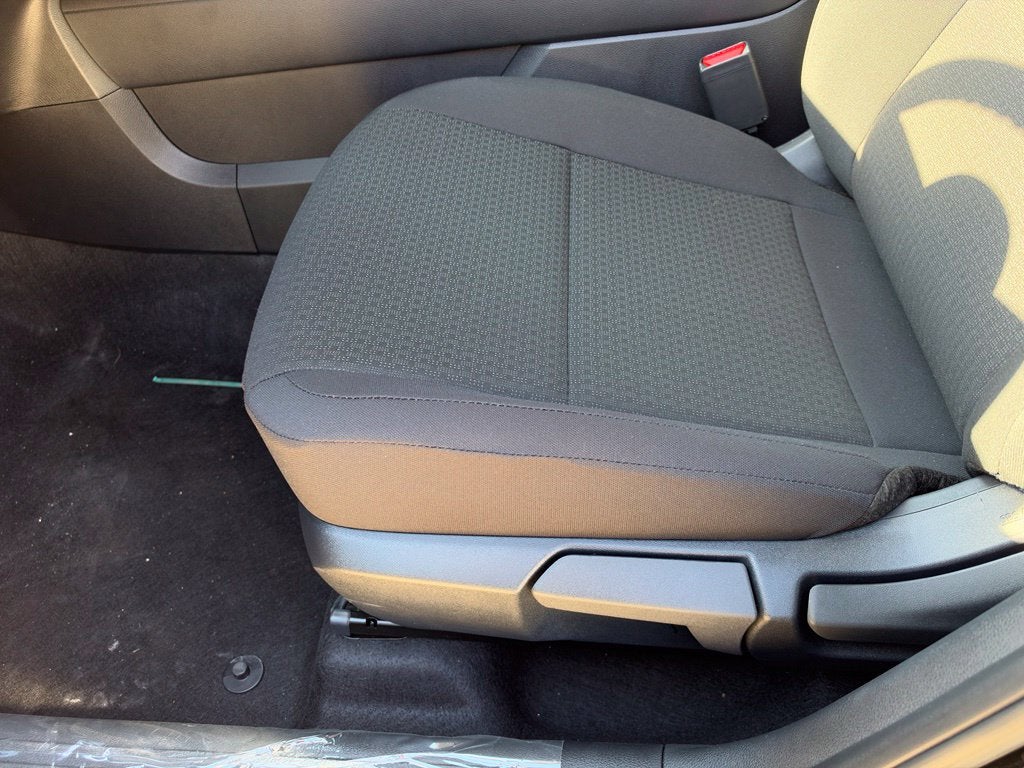 2027 Nissan Kicks S