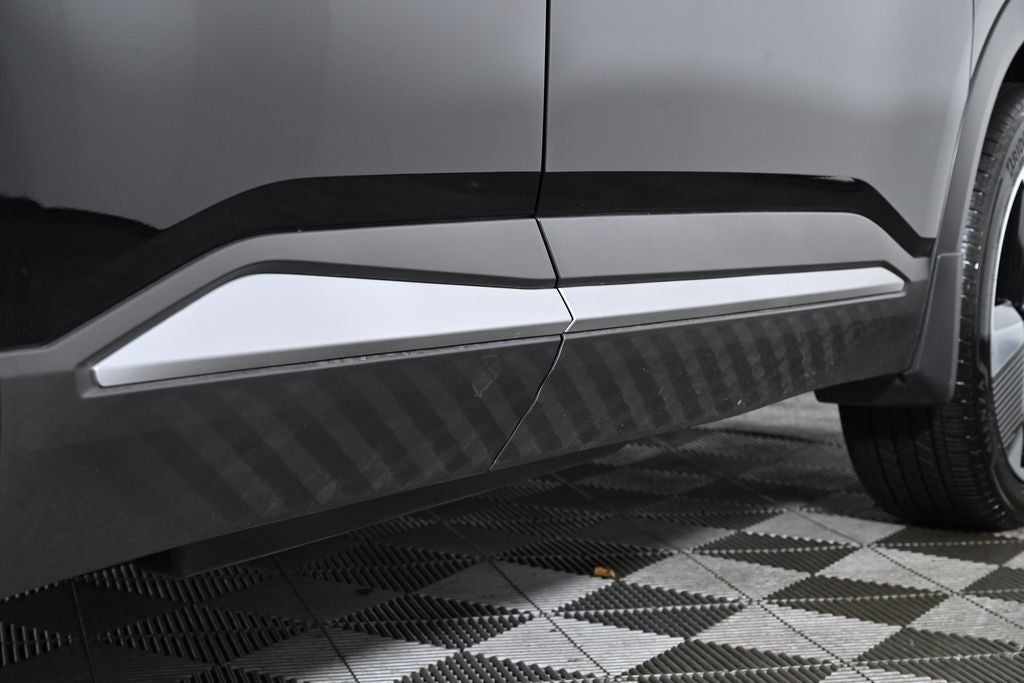 2025 Nissan Kicks SR Nissan Certified