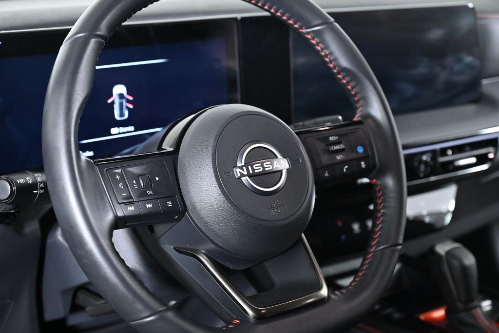 2025 Nissan Kicks SR Nissan Certified